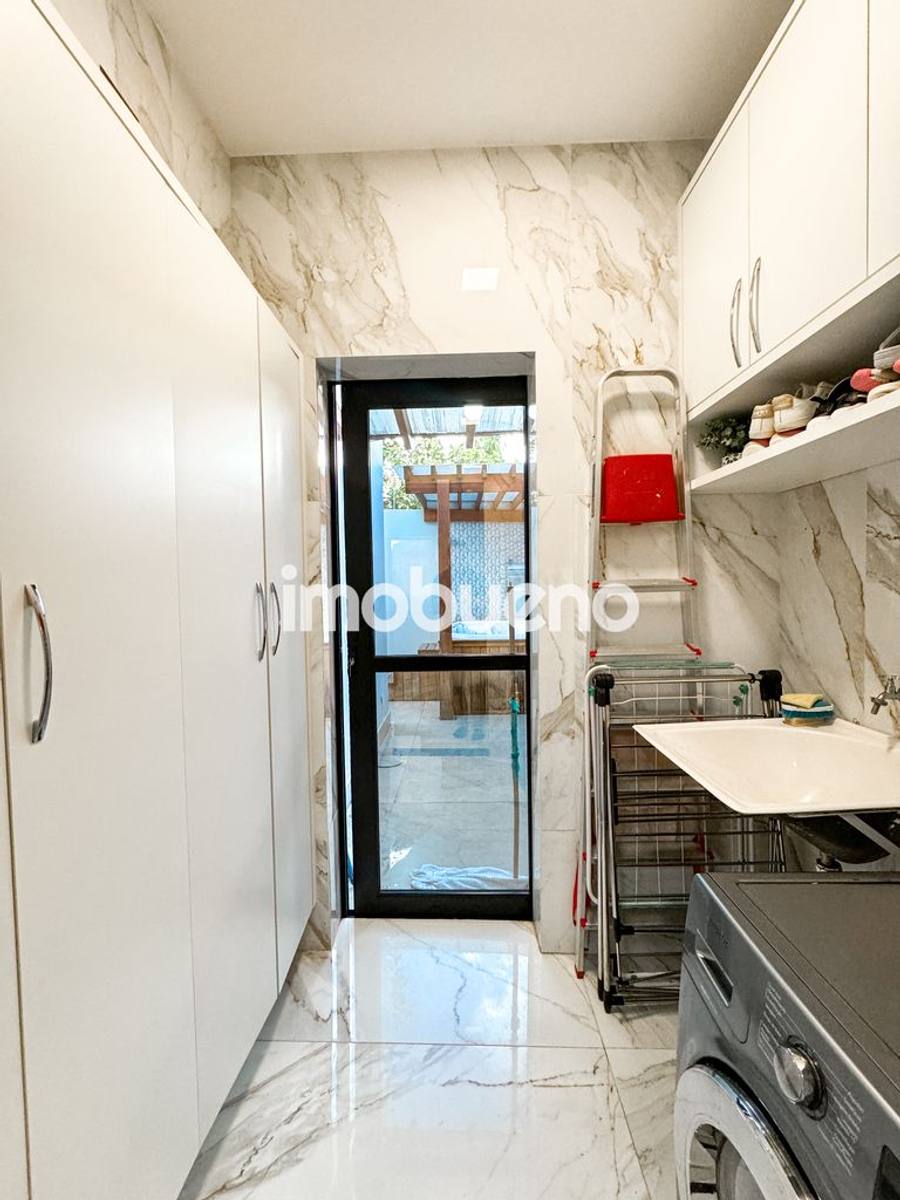 Foto 43 de Vende-se casa com 3 quartos sendo 1 suíte no Setor Abreu R$ 1.100.000,00