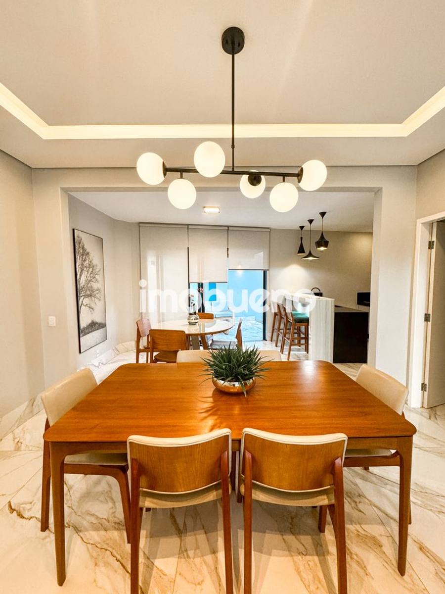Foto 4 de Vende-se casa com 3 quartos sendo 1 suíte no Setor Abreu R$ 1.100.000,00