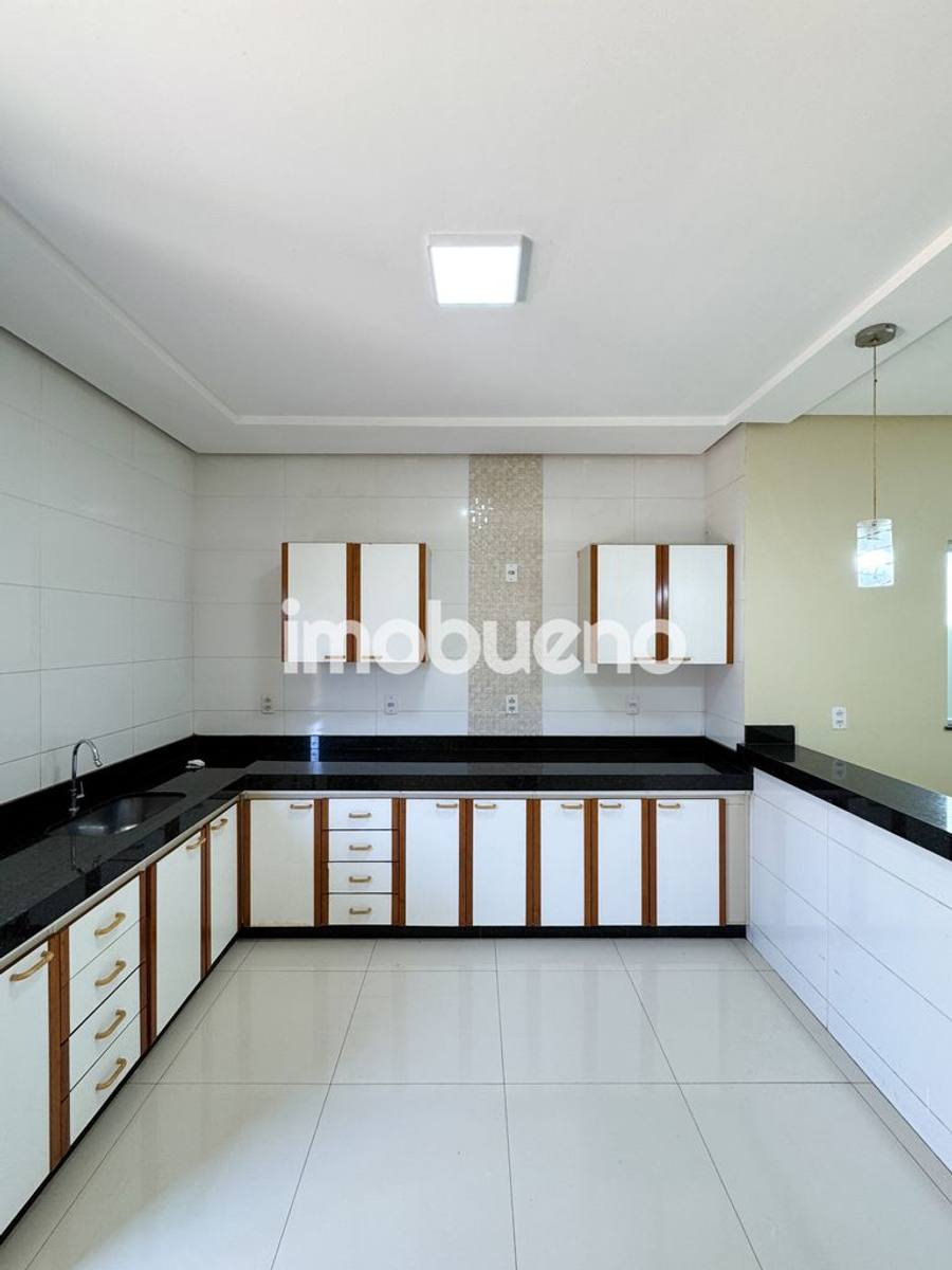Foto 8 de Casa para locação Village, 3 quartos, 1 suíte, 150m².