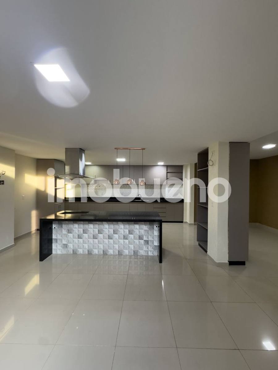 Foto 43 de Casa de esquina com 4 suítes e área gourmet no Setor Aeroporto