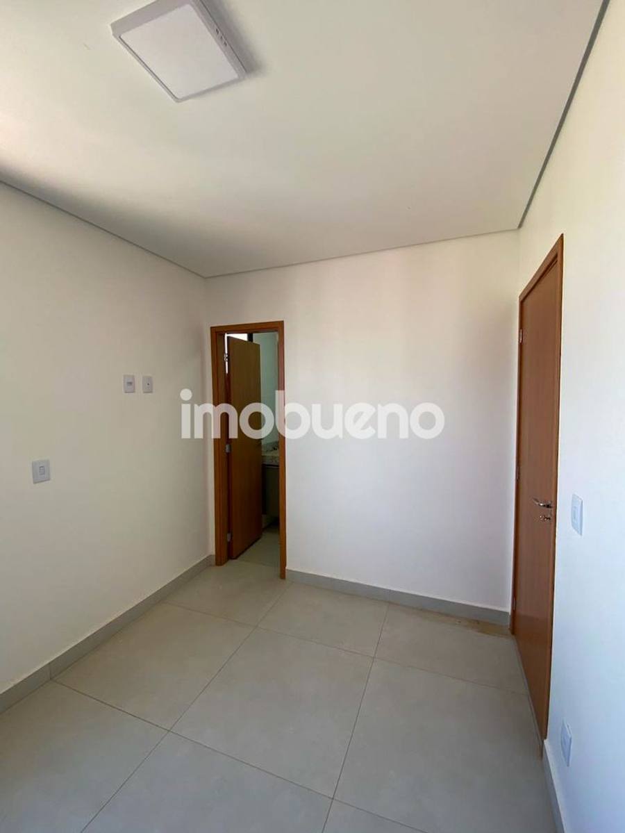 Foto 14 de Apartamento à Venda no Parque Laguna, 2 quartos sendo 1 suíte. 72m².