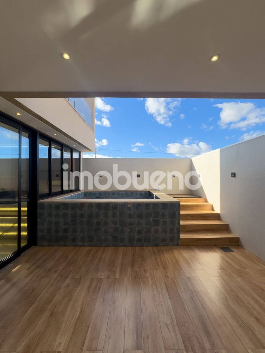 Foto 45 de Casa em condomínio: 3 suítes, sendo 1 master, 309m² e piscina.
