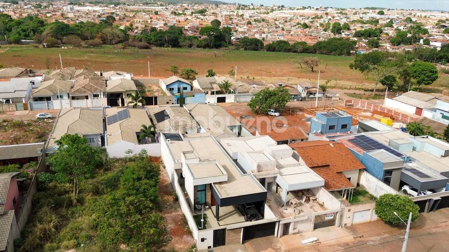 Foto 5 de Terreno plano de 300 m² em rua asfaltada no Parque Vila Verde