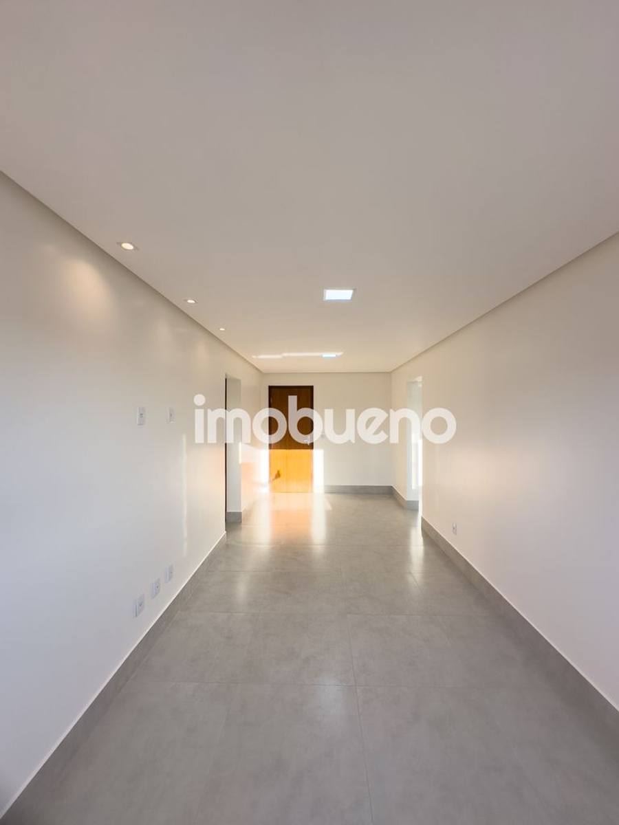 Foto 6 de Apartamento à venda com 3 quartos sendo 1 suíte no Parque da Colina, 81,26m².