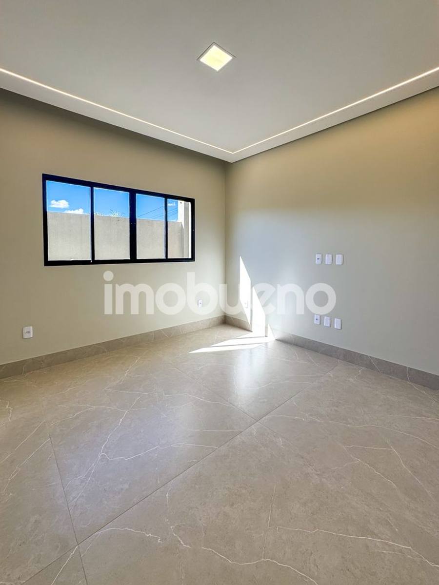 Foto 14 de Casa de 181 m² com 3 suítes no Condomínio Asas Douradas