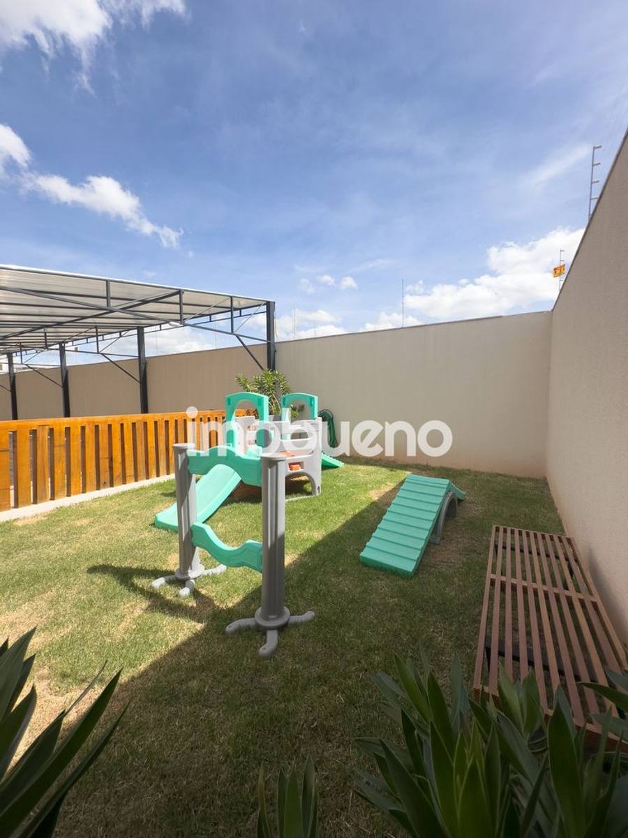 Foto 20 de Apartamento à Venda no Parque Laguna, 2 quartos sendo 1 suíte. 72m².