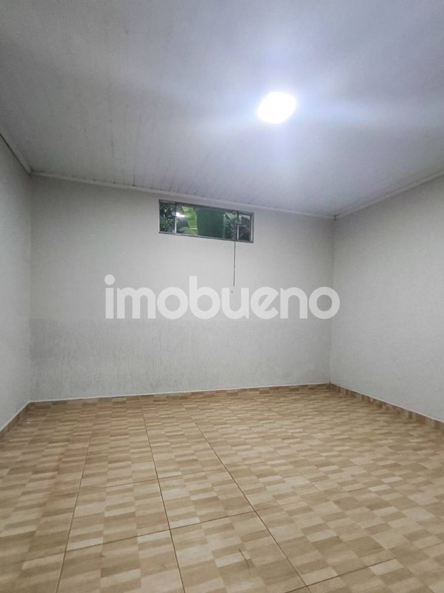 Foto 17 de Casa para Locação no Setor Sul – 3 Quartos e Quintal Amplo