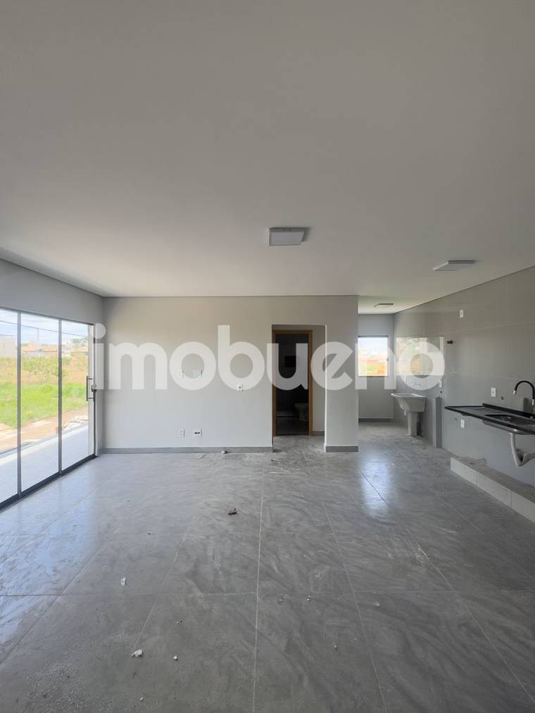 Apartamento com 1 suíte, próximo à faculdade e à conveniência. em Parque Laguna II