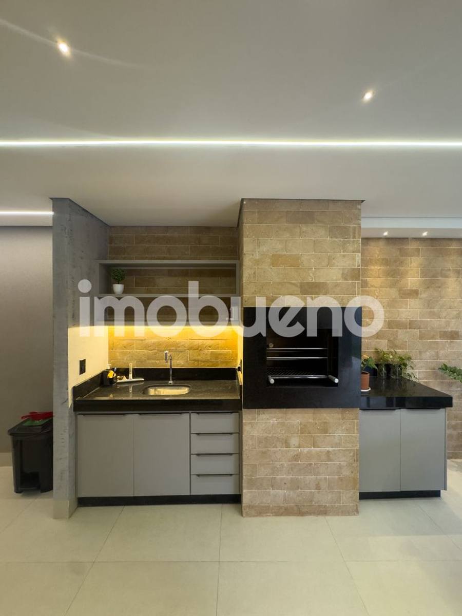 Foto 15 de Sobrado de 282 m² com 4 suítes e área gourmet com ôfuro na Formosinha