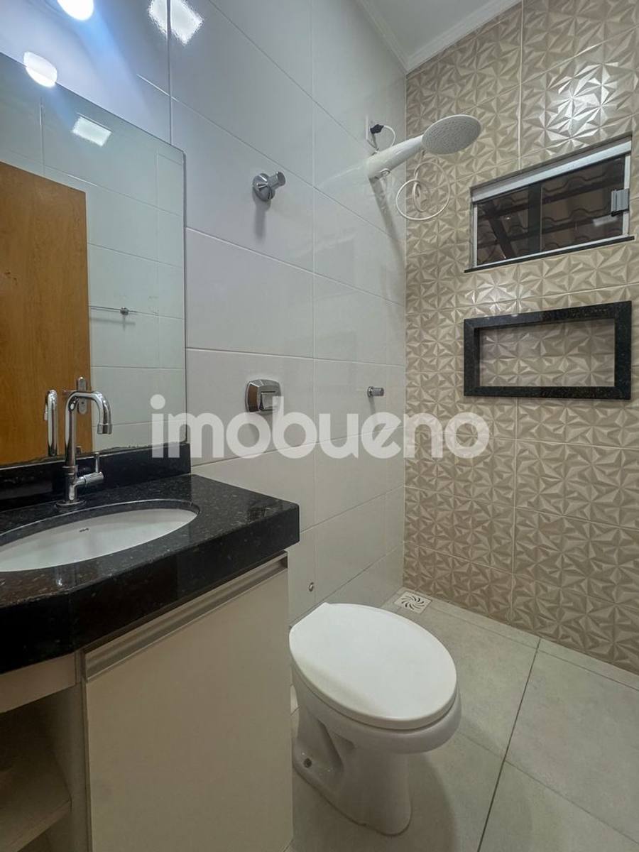 Foto 6 de Casa com 3 quartos, suíte e edícula no Parque Laguna