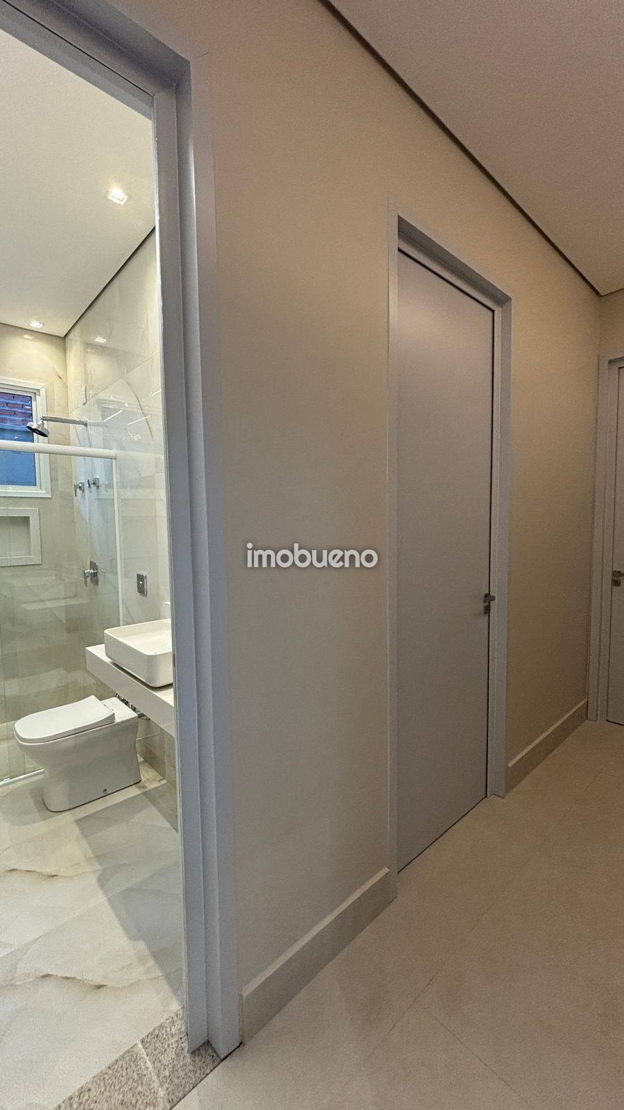 Foto 16 de Casa com 3 quartos, suíte e piscina no Residencial Asas Douradas