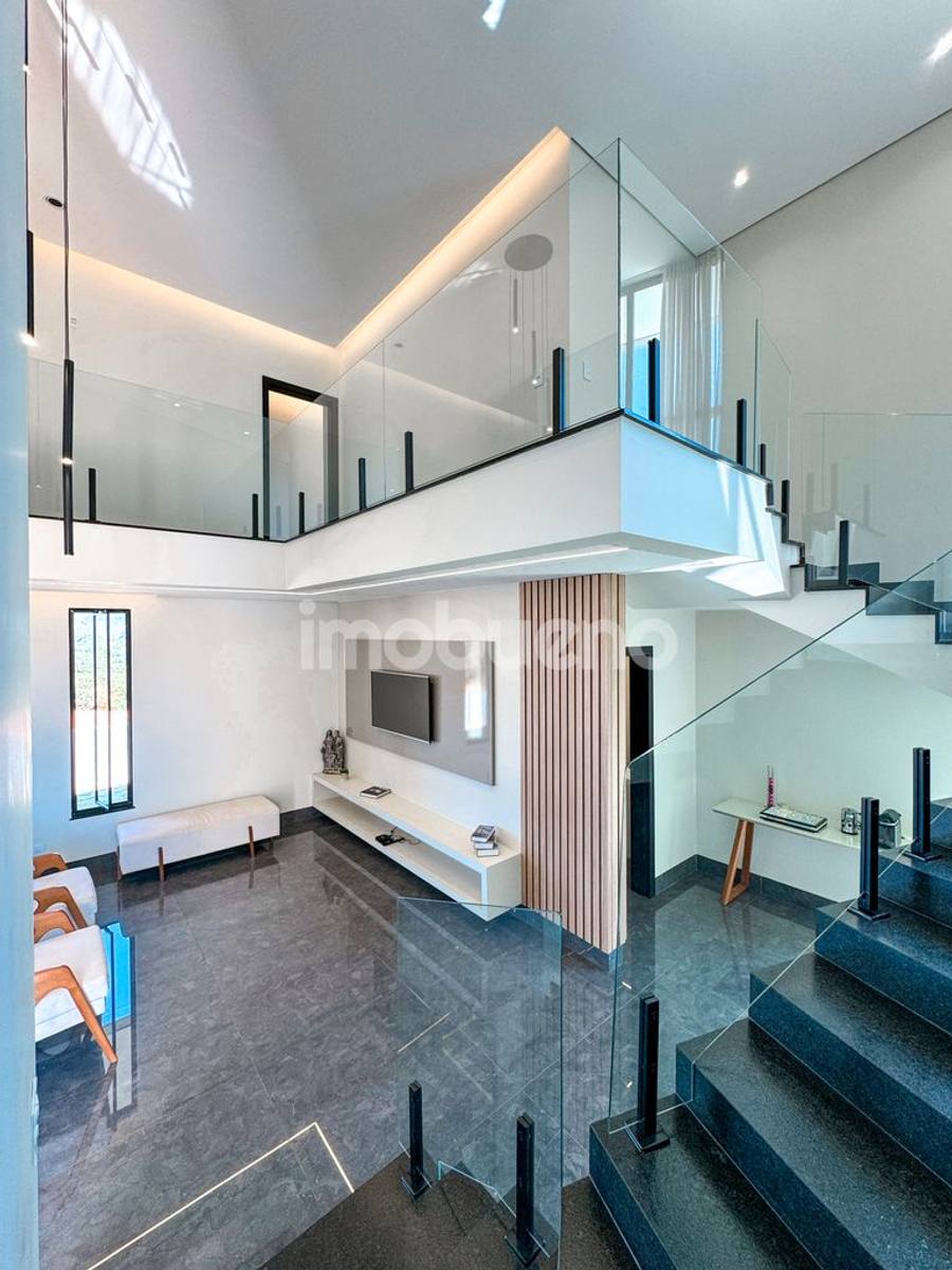 Foto 10 de Sobrado de luxo à venda | R$ 1.780.000,00