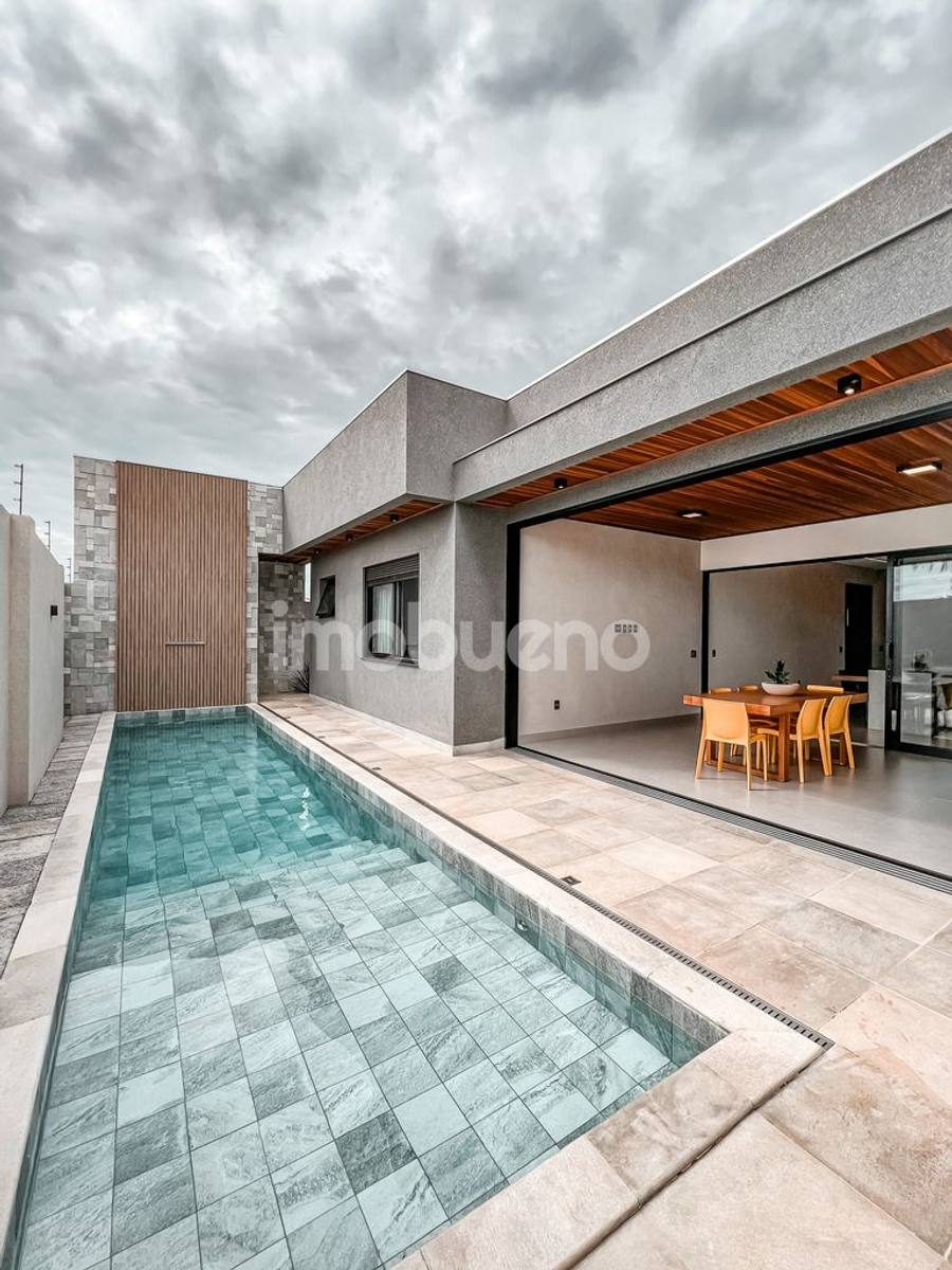 Foto 13 de Casa com área de lazer completa, 3 suítes, no Setor Sul. R$2.550.000,00