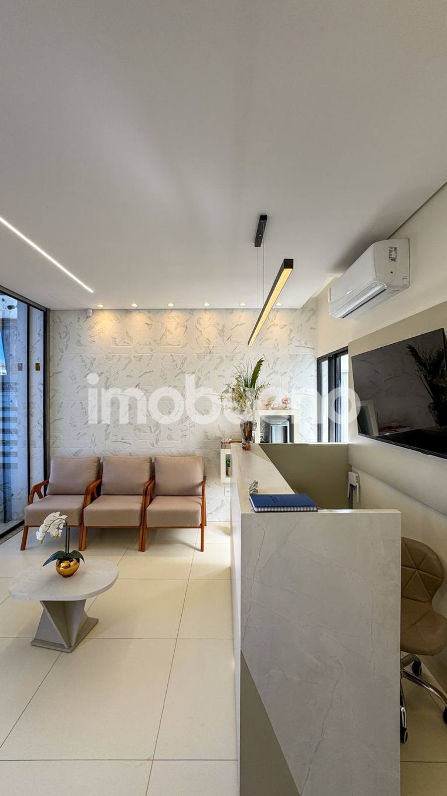 Foto 4 de Sala moderna no centro com 36m² e excelente custo-benefício