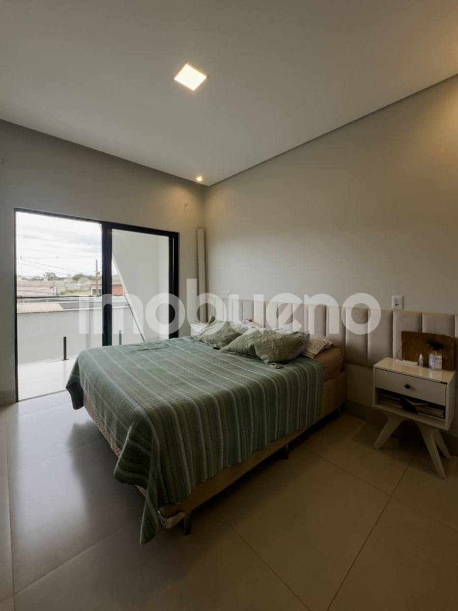 Foto 26 de Imóvel alto padrão no centro, com 3 suítes e armários completos