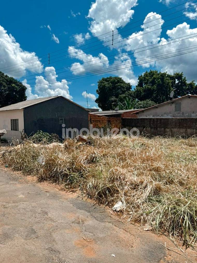 Terreno Jardim Oliveira com 360m². R$ 250.000,00 em Jardim Oliveira