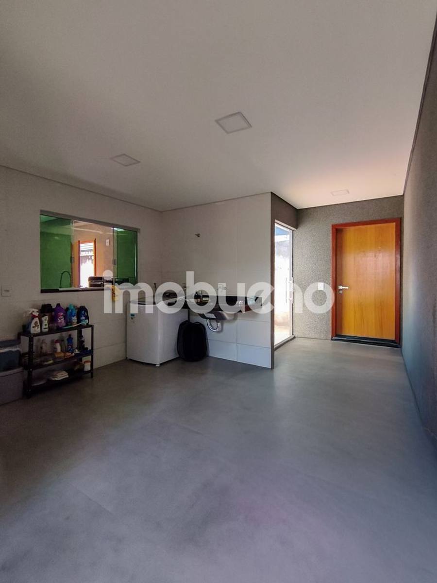 Foto 7 de Casa recém-reformada com 3 quartos e pergolado no Setor Sul