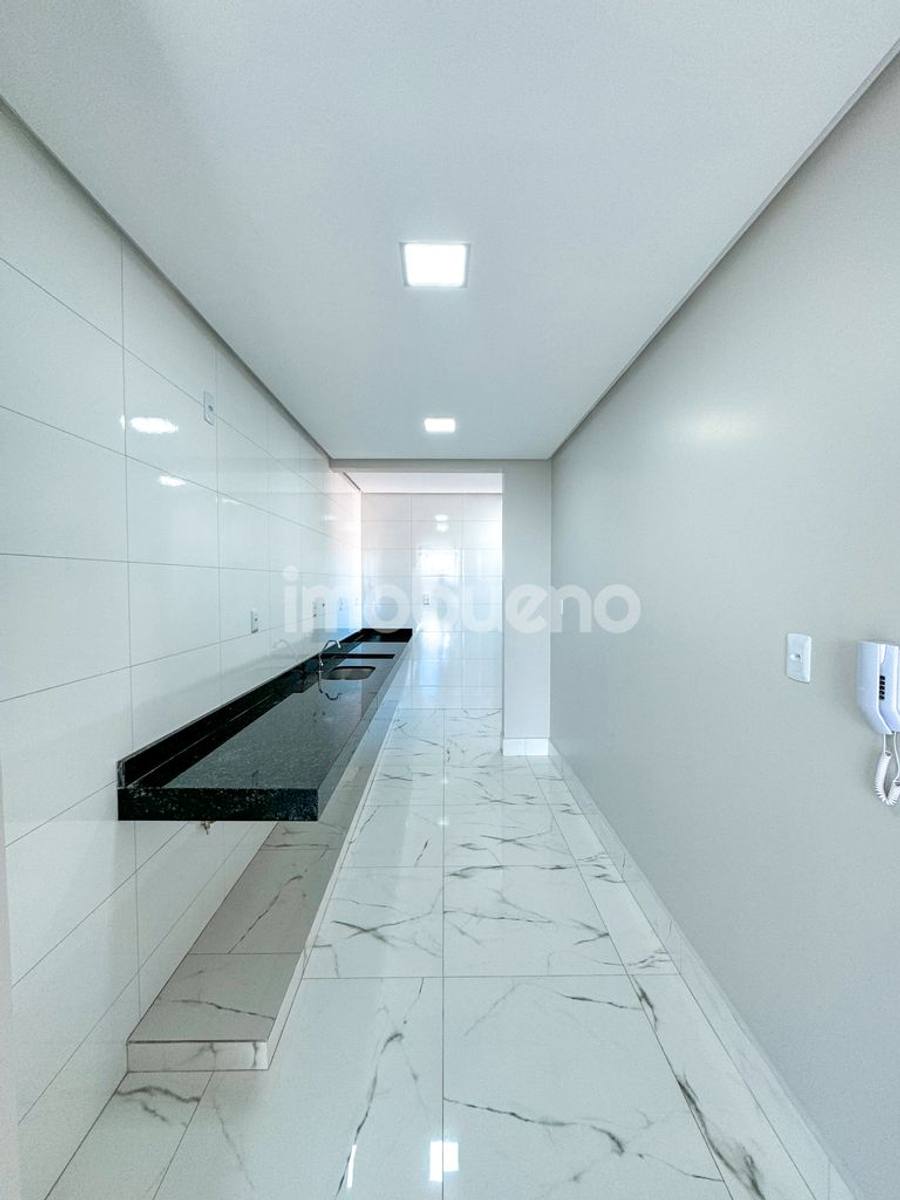 Foto 5 de Vende-se apartamento com 3 quartos no Parque da Colina