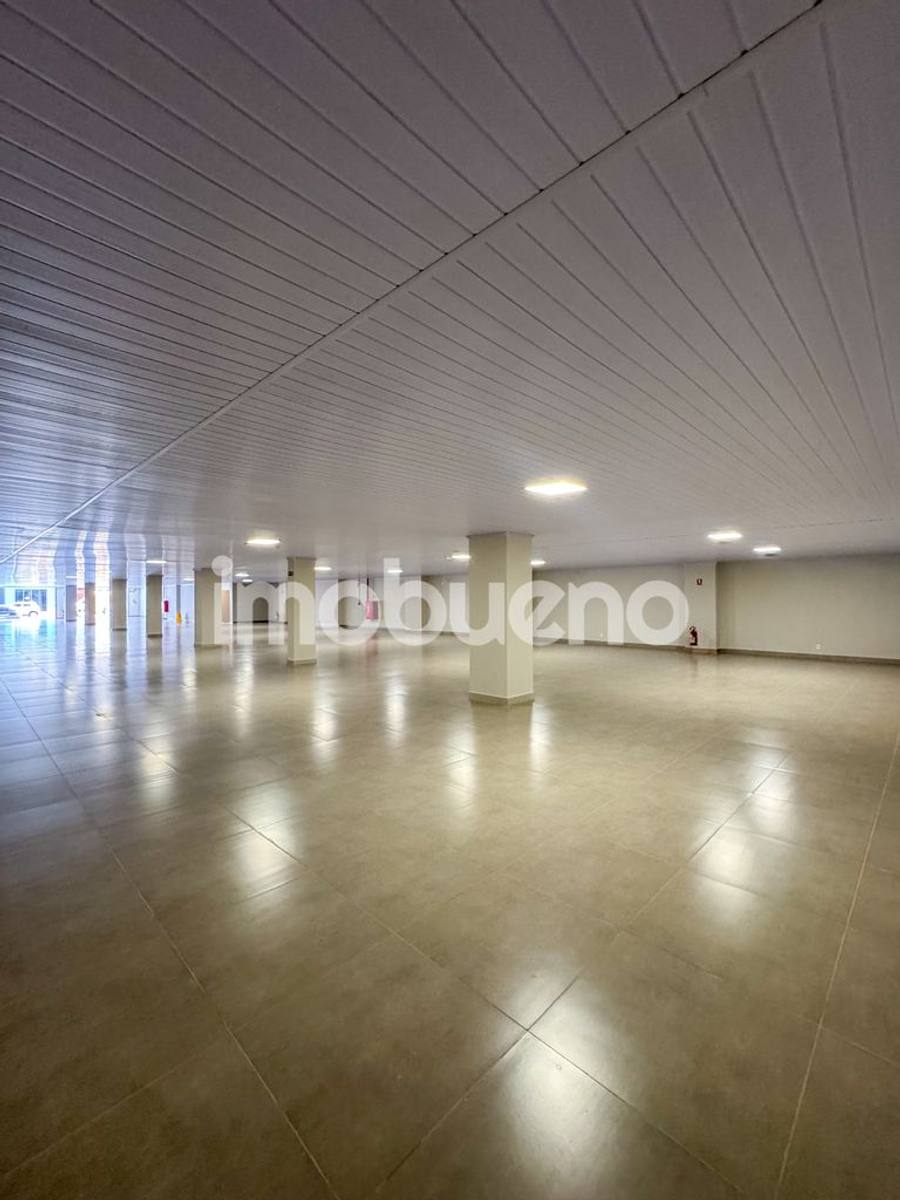 Foto 6 de Loja comercial no centro da cidade, 655,54m², com elevador e portaria