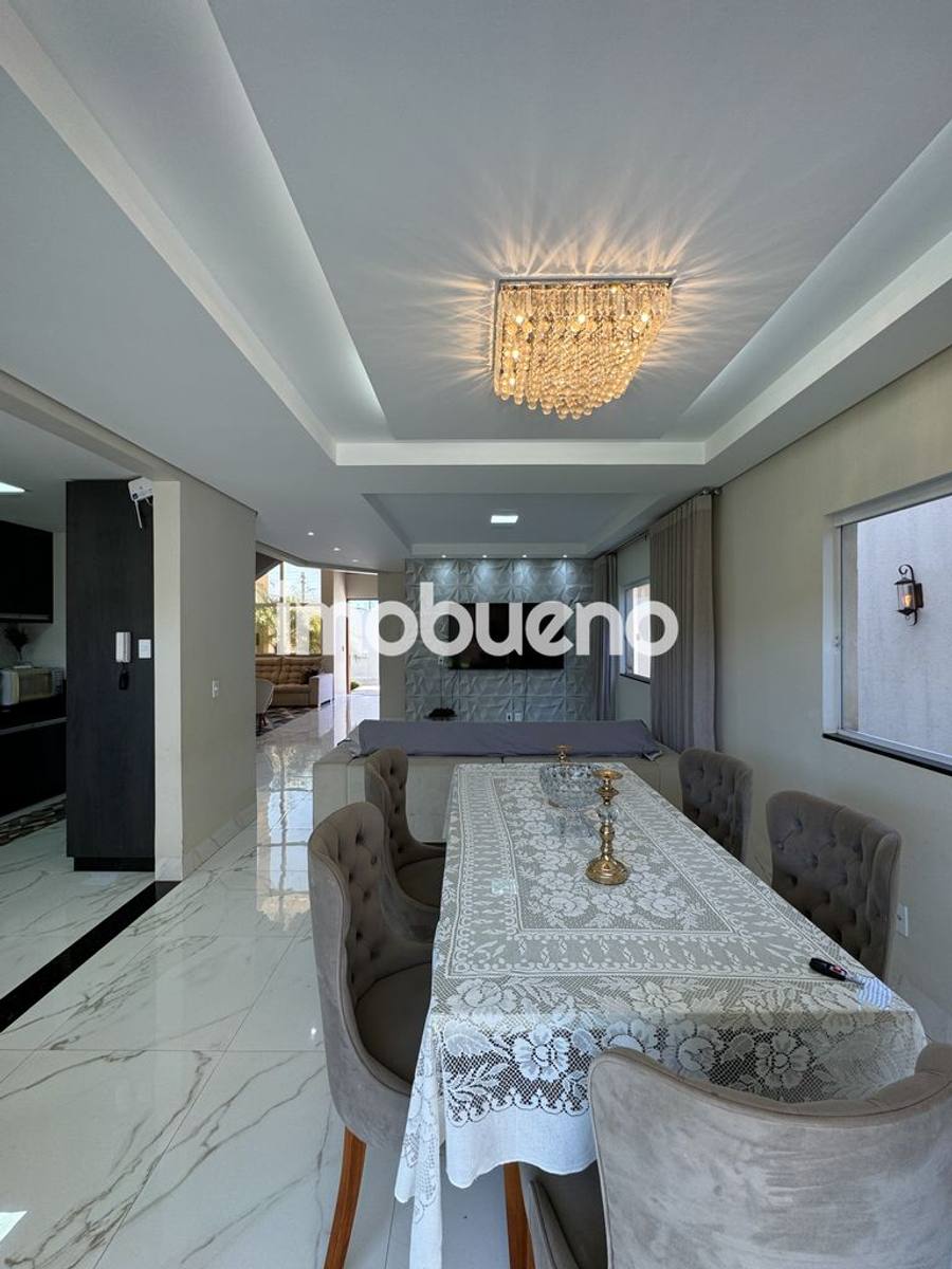 Foto 9 de Vende-se casa com 3 quartos sendo 3 suíte Setor Nordeste R$ 1.200.000,00