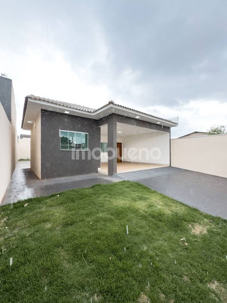 Casa à venda no Setor Vila Verde com 3 quartos sendo 1 suíte. em Parque Vila Verde
