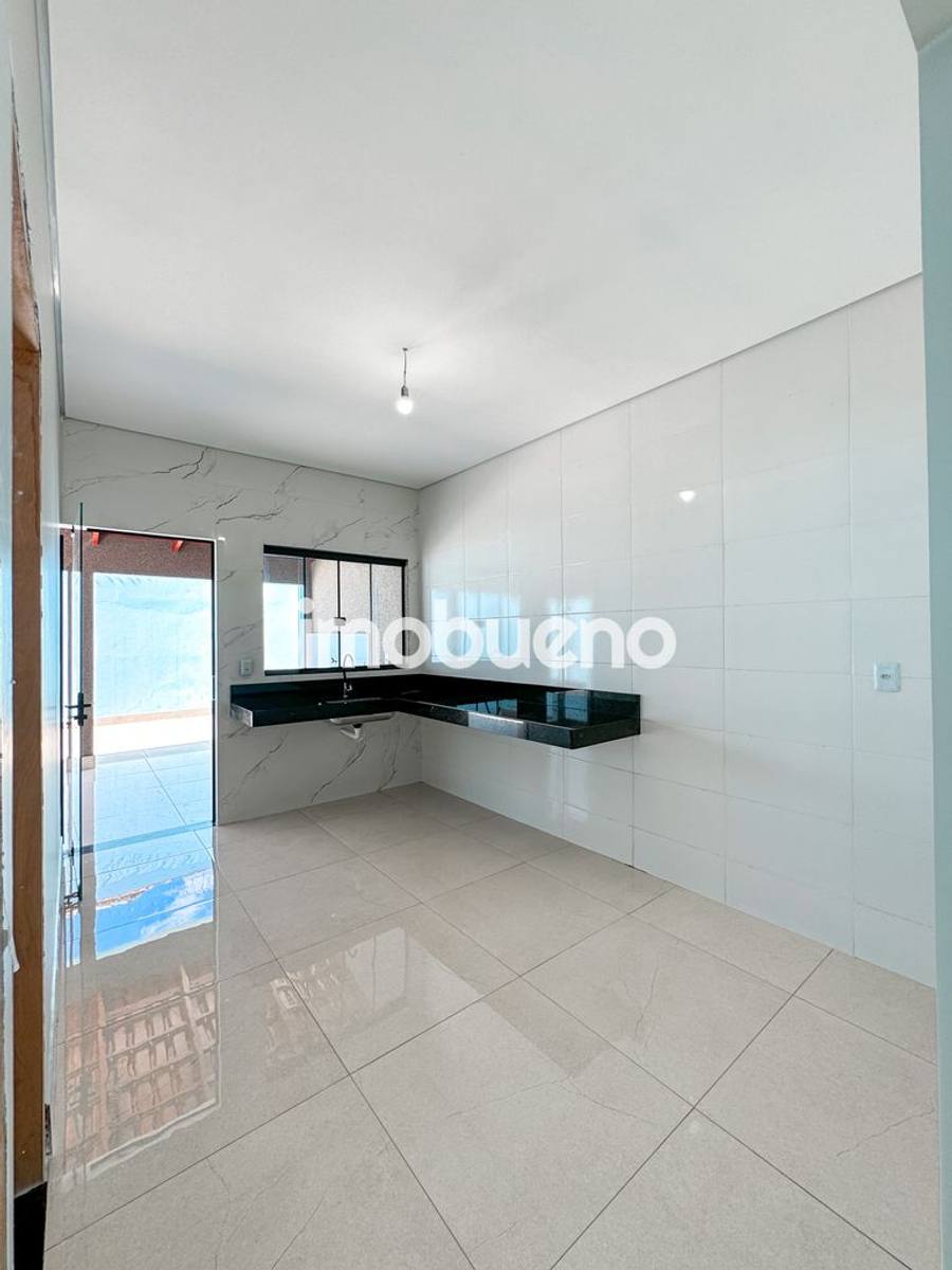 Foto 9 de Vende-se casa com 2 quartos na Formosinha R$ 350.000,00