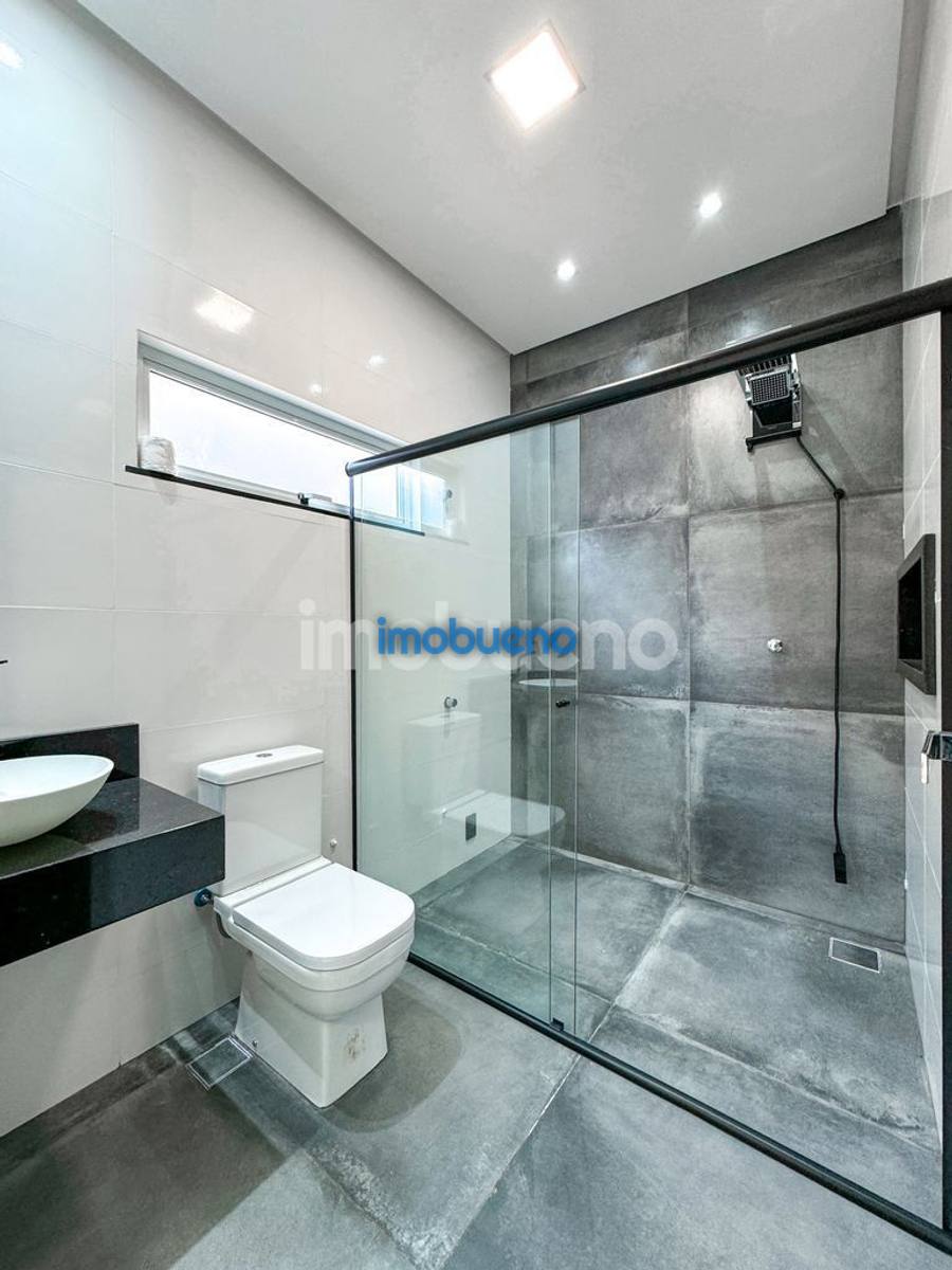 Foto 20 de Casa com 3 quartos sendo 3 suíte no Bosque II R$920.000,00