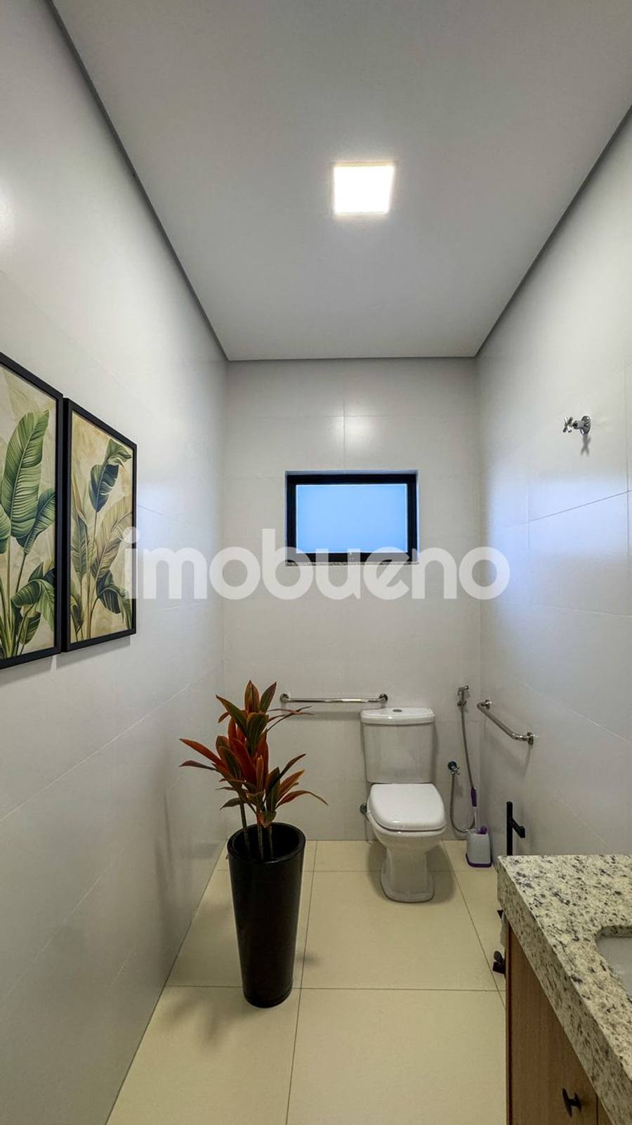 Foto 8 de Sala ampla no centro com 44m², moderna e com custos inclusos