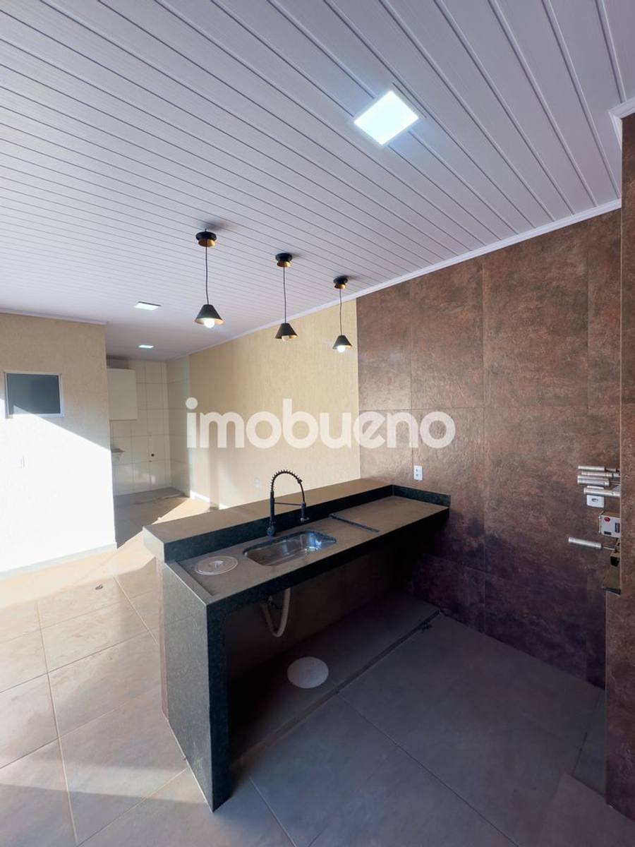 Foto 24 de Casa no Setor Sul com 3 quartos (2 suítes), gourmet e energia solar.