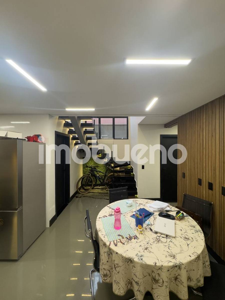 Foto 21 de Sobrado de 282 m² com 4 suítes e área gourmet com ôfuro na Formosinha