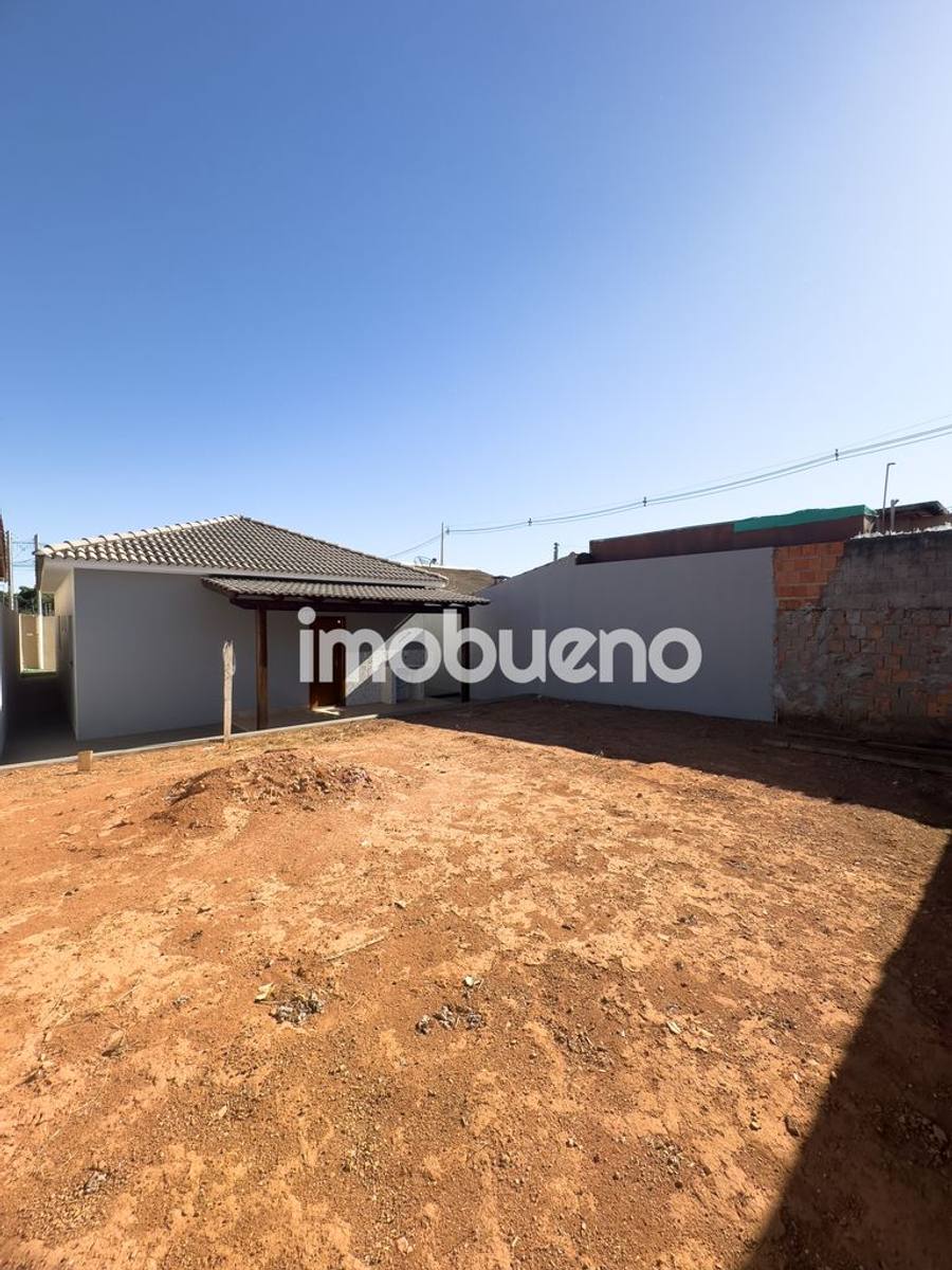 Foto 14 de Casa com 3 quartos sendo 1 suíte no Setor Parque da Colina, 130m²