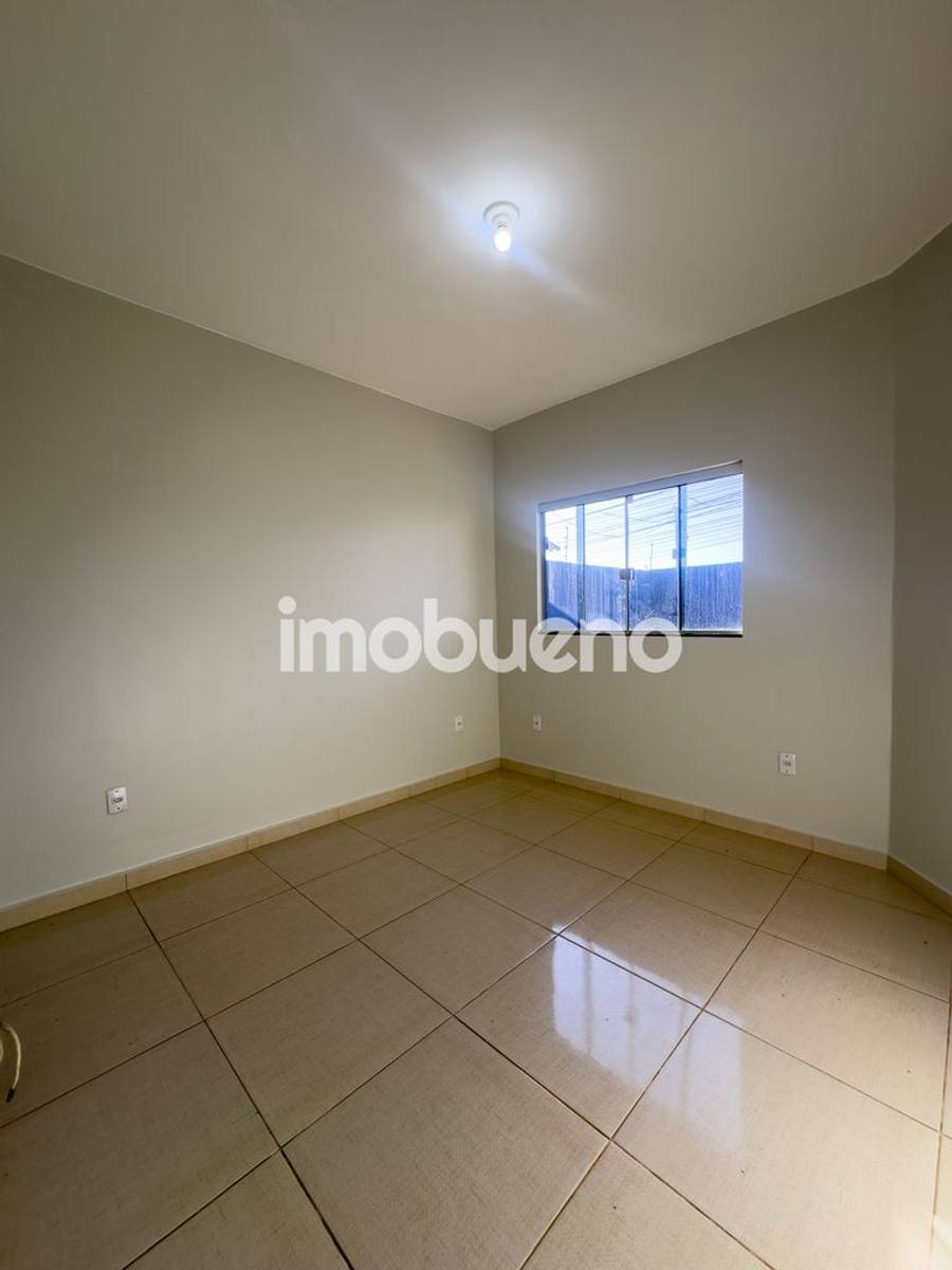 Foto 11 de Casa no Setor Sul com 3 quartos (2 suítes), gourmet e energia solar.
