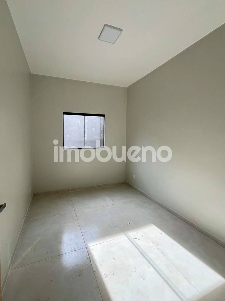 Foto 6 de Casa de 75 m² com 2 quartos (1 suíte) e pé-direito alto no Iris Village