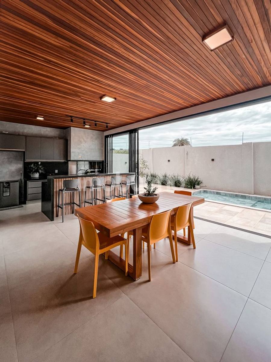 Foto 10 de Casa com área de lazer completa, 3 suítes, no Setor Sul. R$2.550.000,00