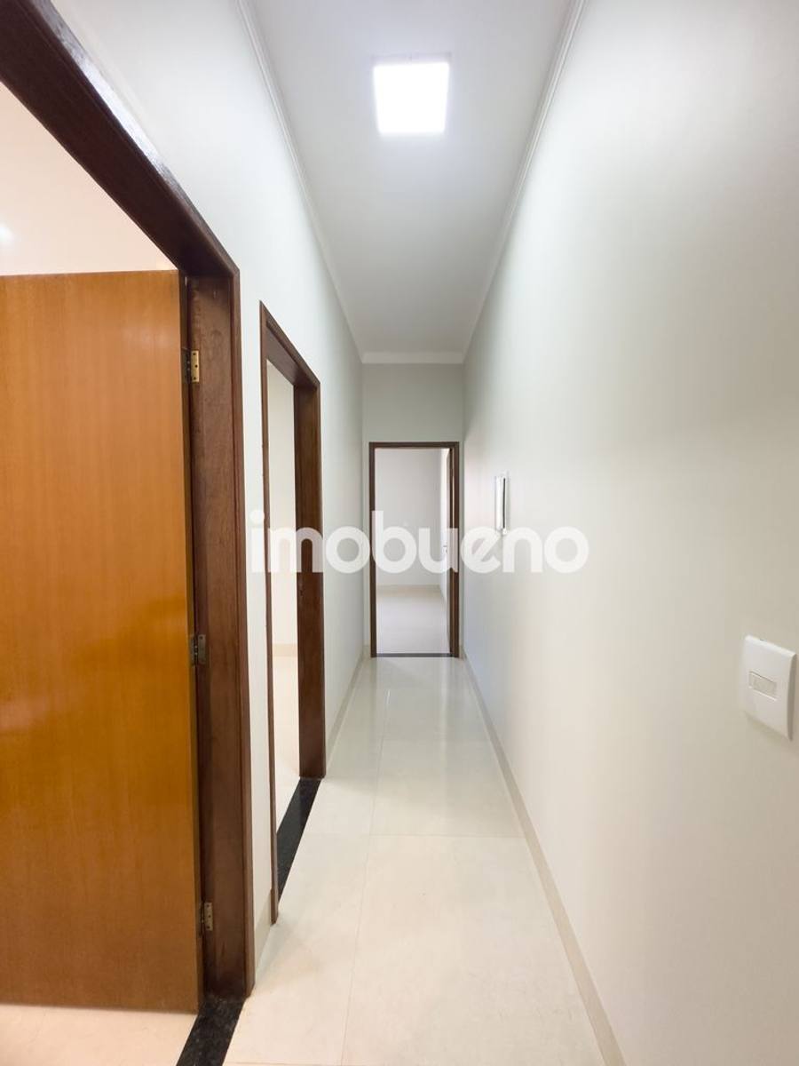 Foto 19 de Casa com 3 quartos sendo 1 suíte no Setor Parque da Colina, 130m²