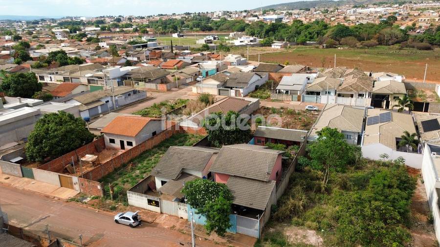 Foto 6 de Terreno plano de 300 m² em rua asfaltada no Parque Vila Verde