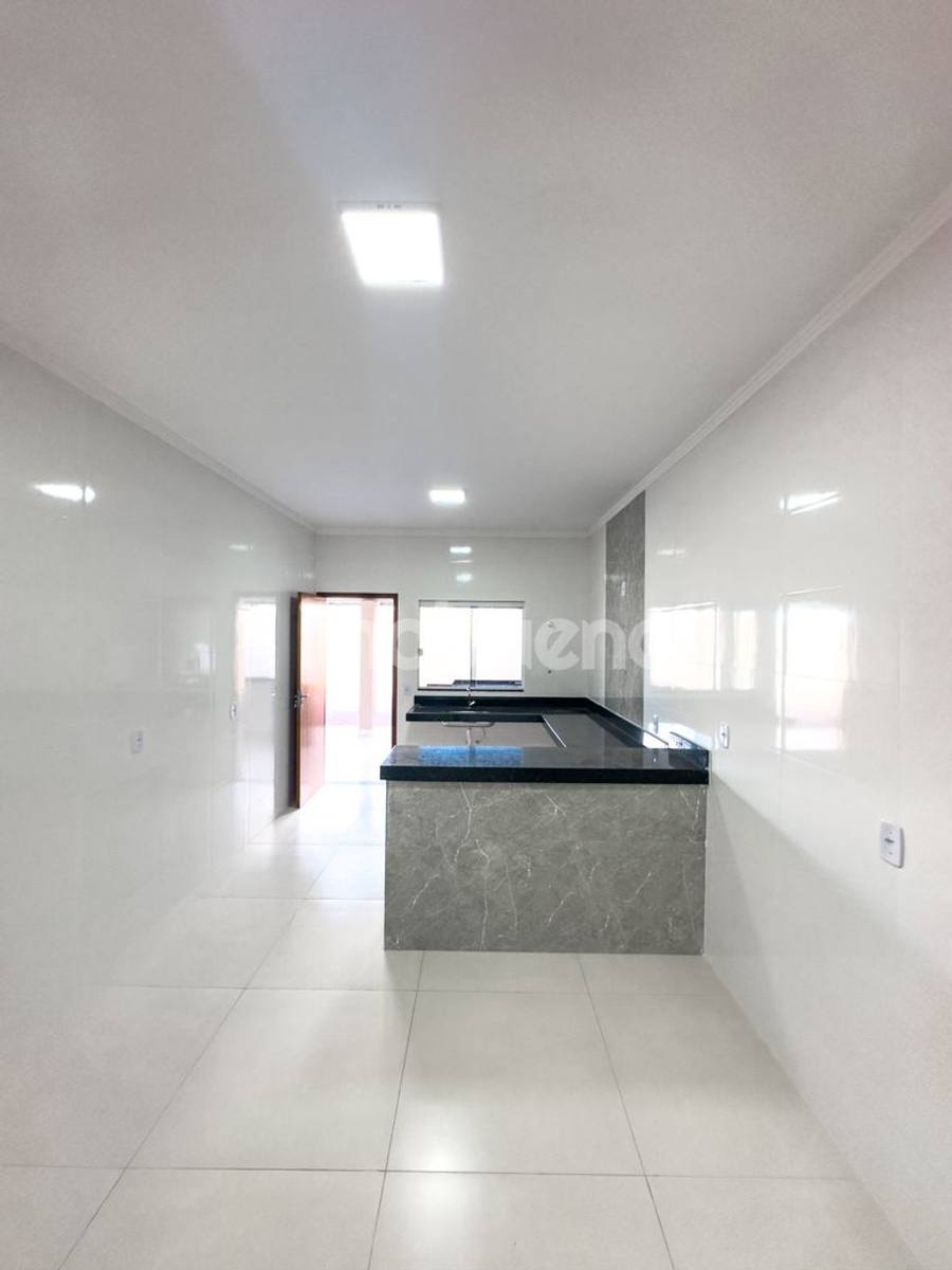 Foto 14 de Casa com 3 quartos sendo 1 suíte no Parque da Colina R$300.000,00