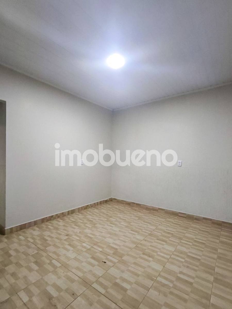 Foto 12 de Casa para Locação no Setor Sul – 3 Quartos e Quintal Amplo