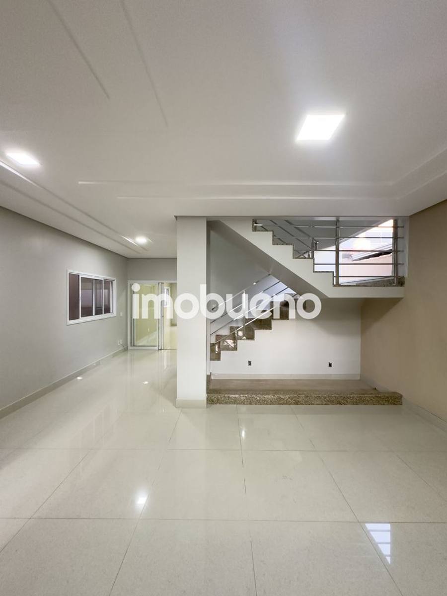 Foto 15 de Casa a venda na Formosinha com 3 quartos sendo 2 suíte, 200m²