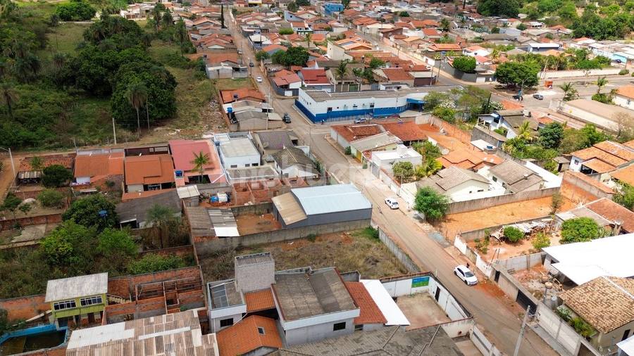 Foto 4 de Terreno murado de 300 m² no bairro Vila Carolina