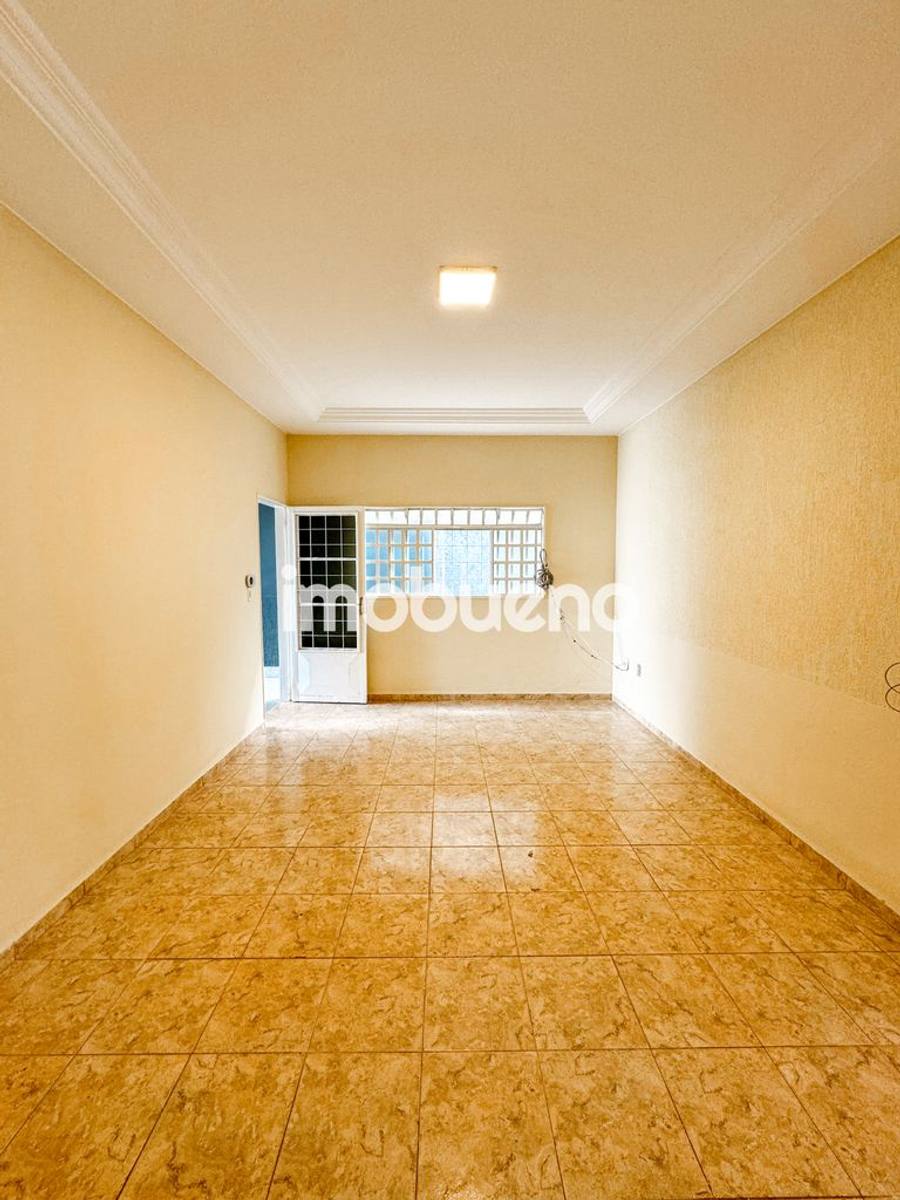 Foto 8 de Vende-se casa com 3 quartos sendo 1 suíte no Centro R$ 550.000,00