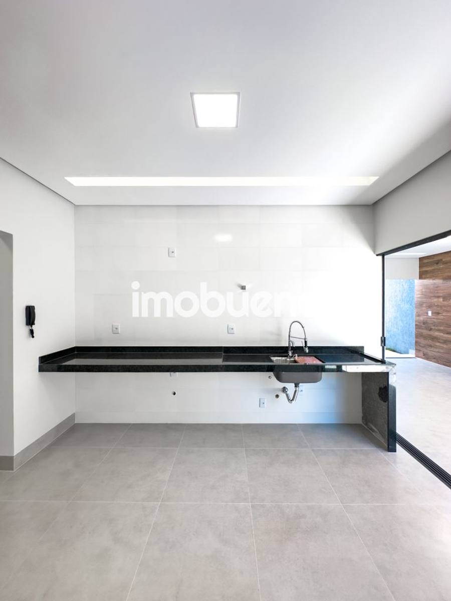 Foto 10 de Casa à venda com 3 quartos sendo 1 suíte no Jardim das Américas. 143,90 m².