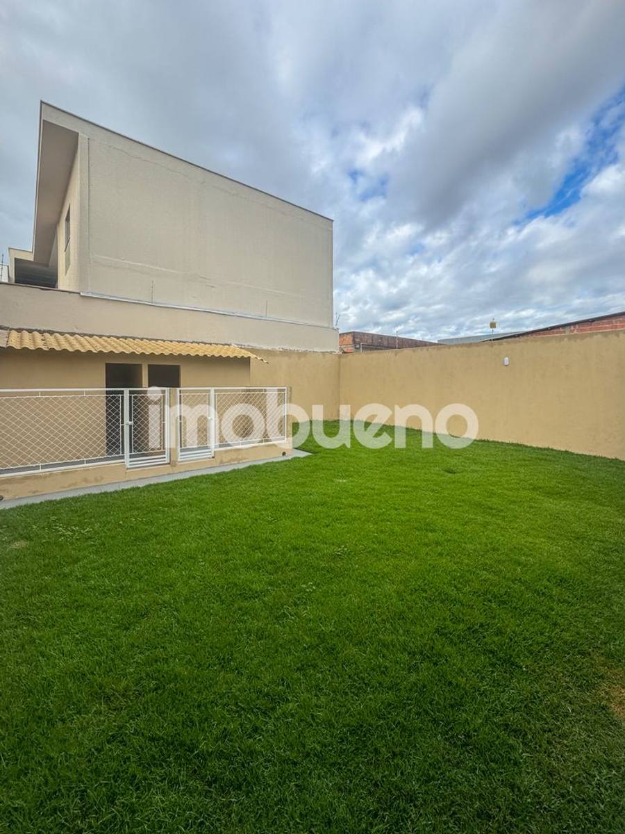 Foto 18 de Casa com 3 quartos, suíte e edícula no Parque Laguna