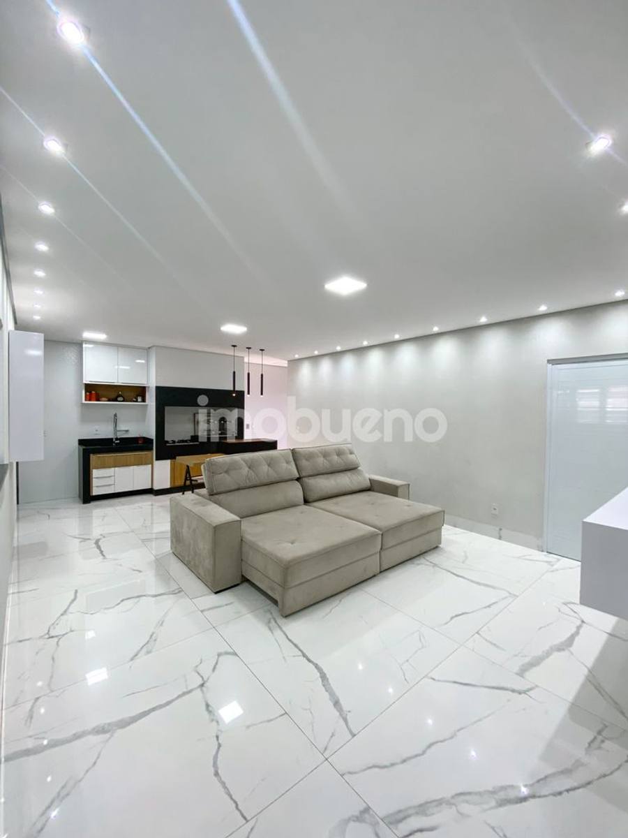 Foto 4 de Casa a venda no centro com alto padrão com 3 quartos sendo 1 suíte, 280,6m²