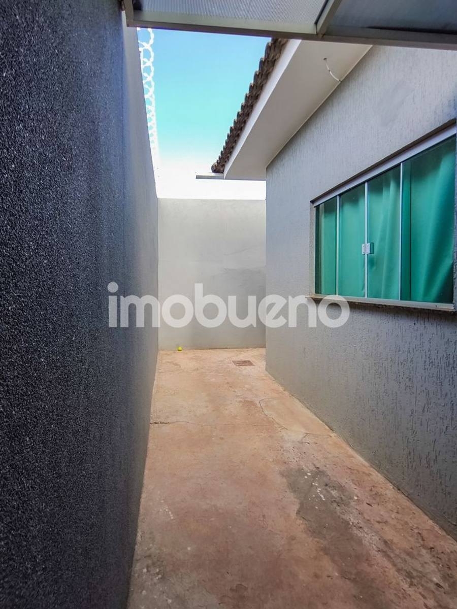 Foto 5 de Casa recém-reformada com 3 quartos e pergolado no Setor Sul