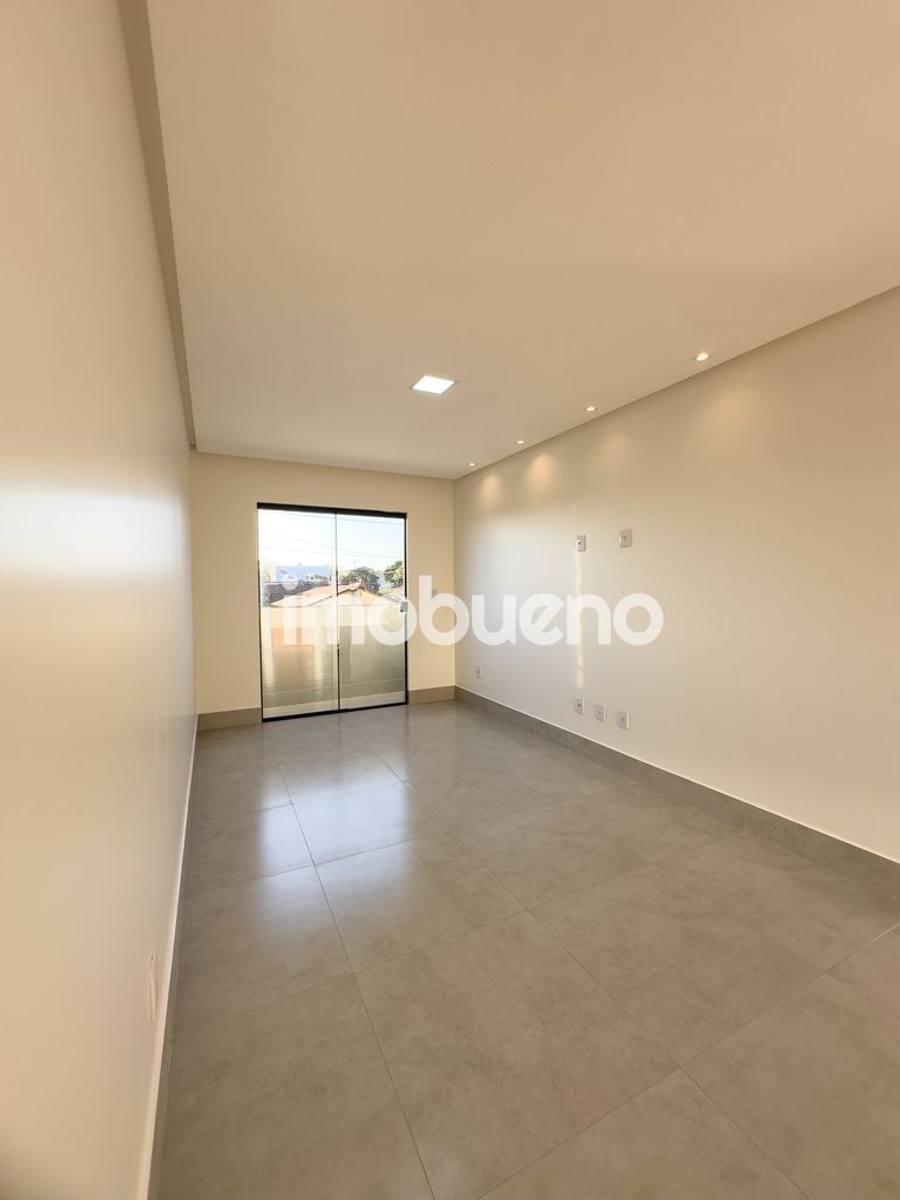 Foto 5 de Apartamento à venda com 3 quartos sendo 1 suíte no Parque da Colina, 81,26m².