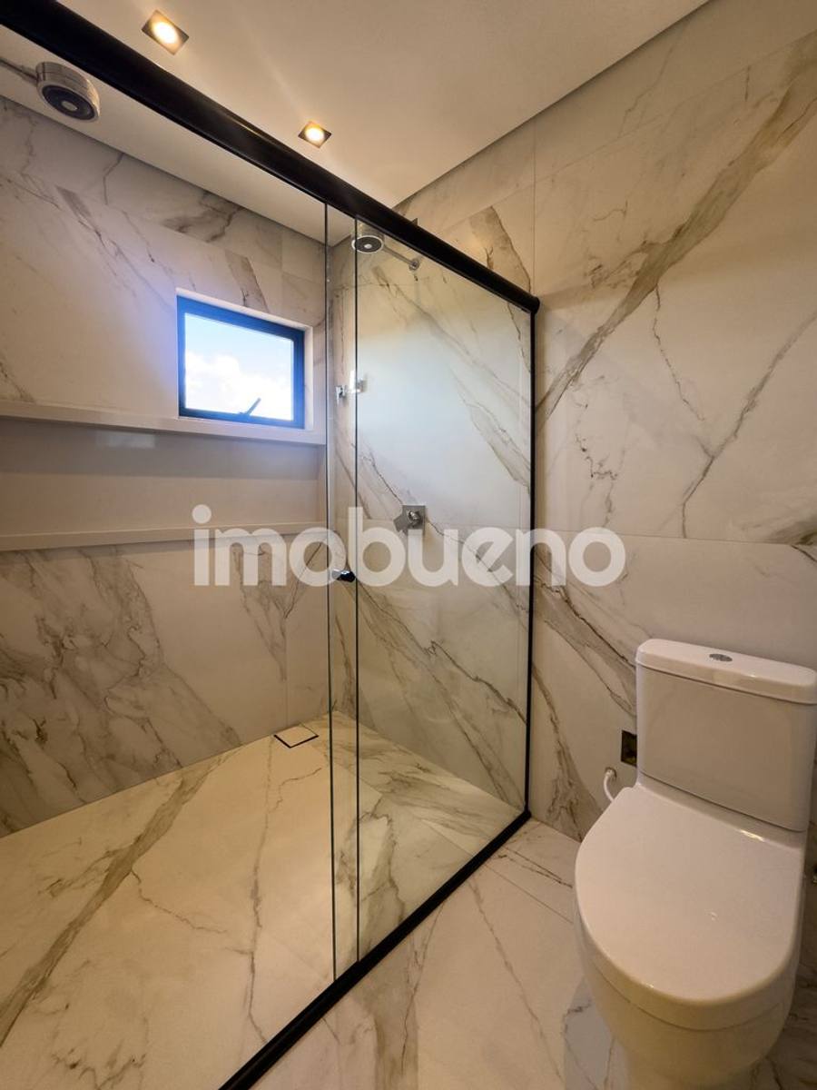 Foto 25 de Casa em condomínio: 3 suítes, sendo 1 master, 309m² e piscina.