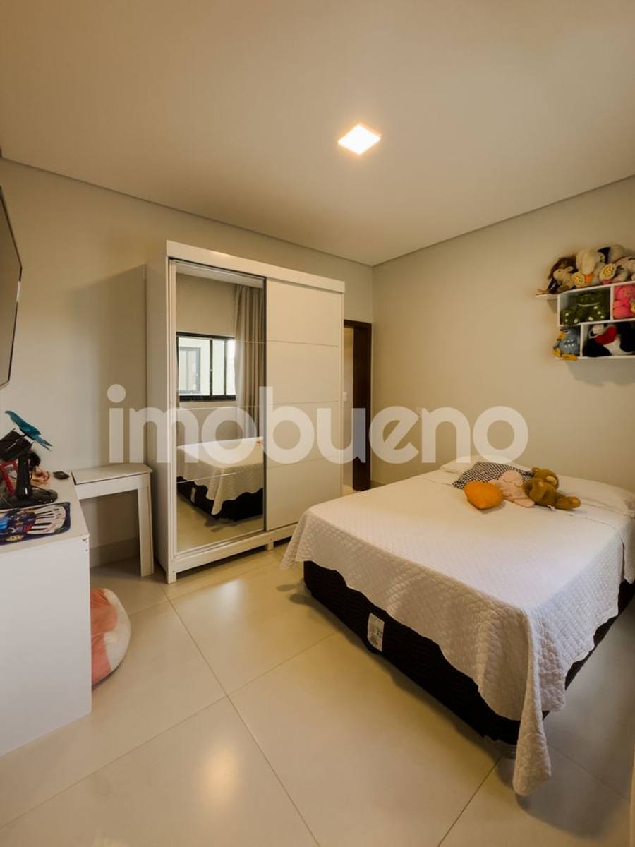 Foto 29 de Imóvel alto padrão no centro, com 3 suítes e armários completos