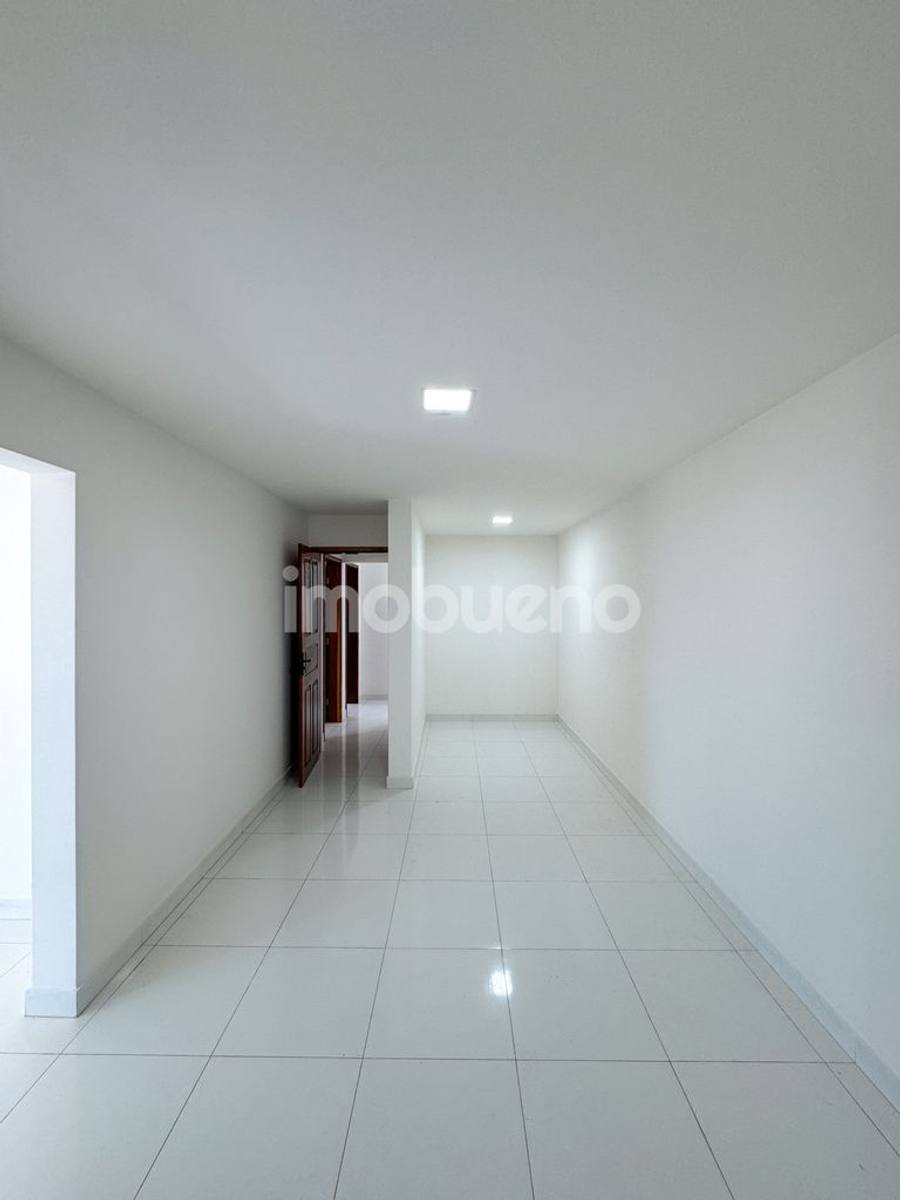 Foto 17 de Apartamento com 3 suítes, localizado no Setor Ferroviário.