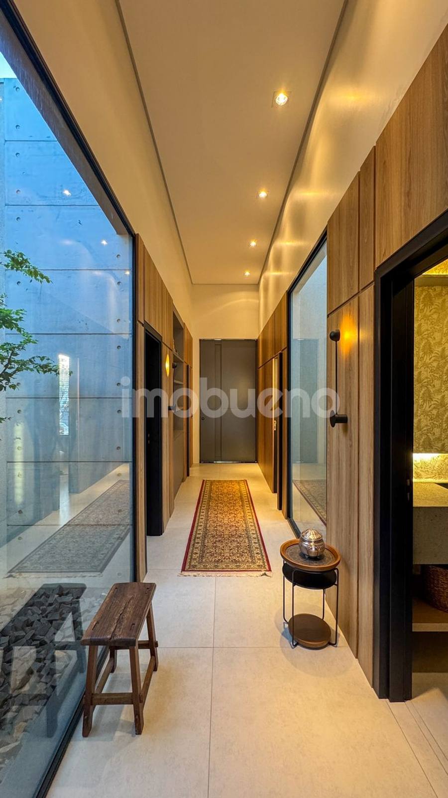 Foto 6 de Casa à Venda de alto padrão em condomínio, 3 quartos sendo 2 suítes. 193,65m².